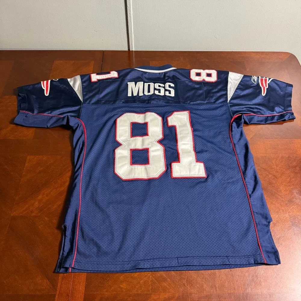 New England Patriots #81 Reebok NFL Equipment Authentic Jersey Sz‎ 52 read